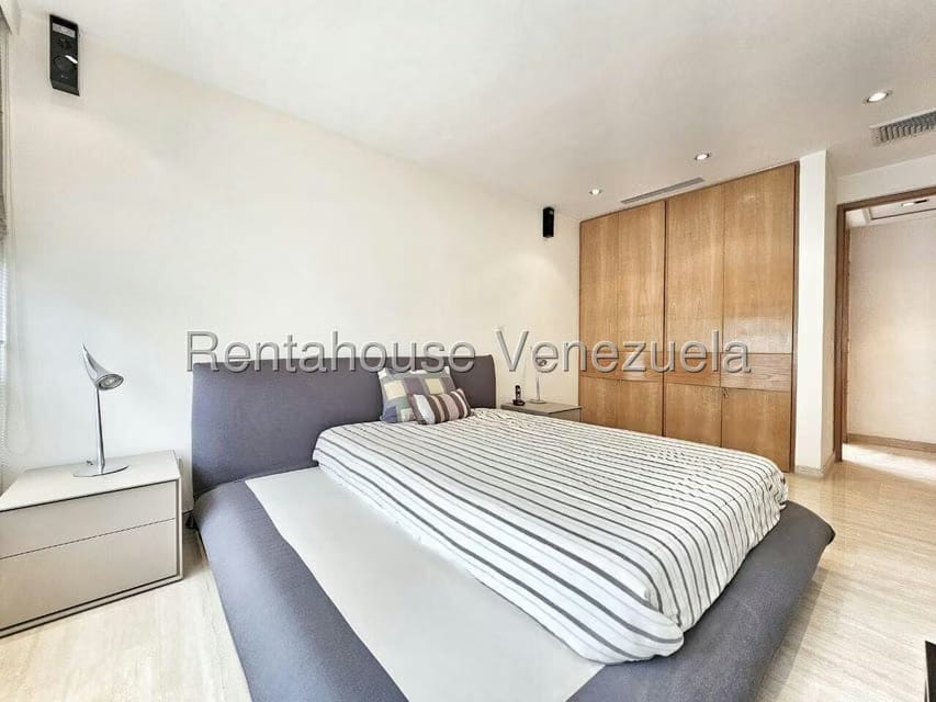Apartamento (Penthouse) en Venta en Colinas de Valle Arriba, Distrito Metropolitano - 60