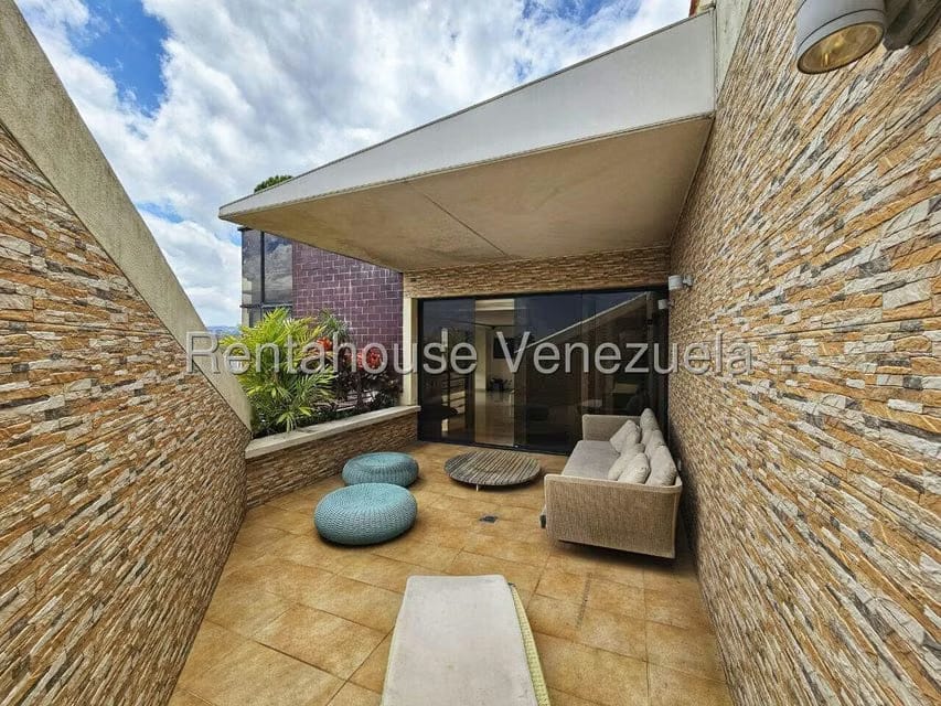 Apartamento (Penthouse) en Venta en Colinas de Valle Arriba, Distrito Metropolitano - 64