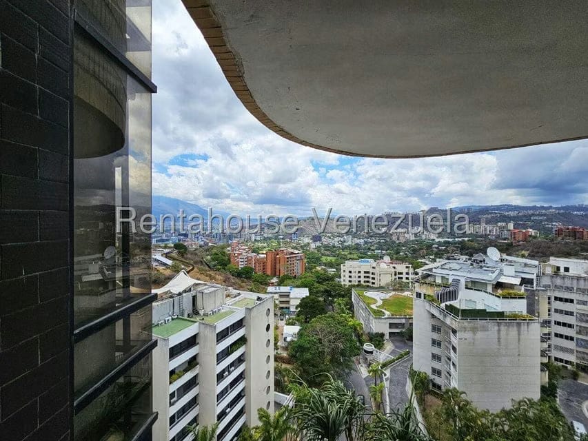 Apartamento (Penthouse) en Venta en Colinas de Valle Arriba, Distrito Metropolitano - 71