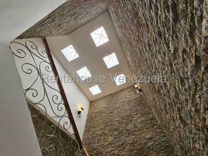 Apartamento (Penthouse) en Venta en Colinas de Valle Arriba, Distrito Metropolitano - 75