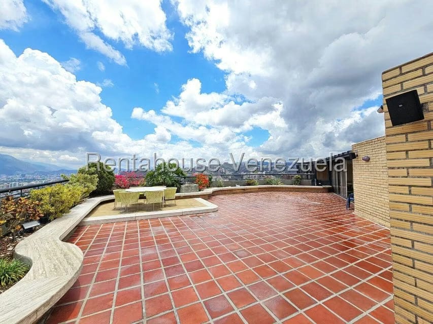 Apartamento (Penthouse) en Venta en Colinas de Valle Arriba, Distrito Metropolitano - 88