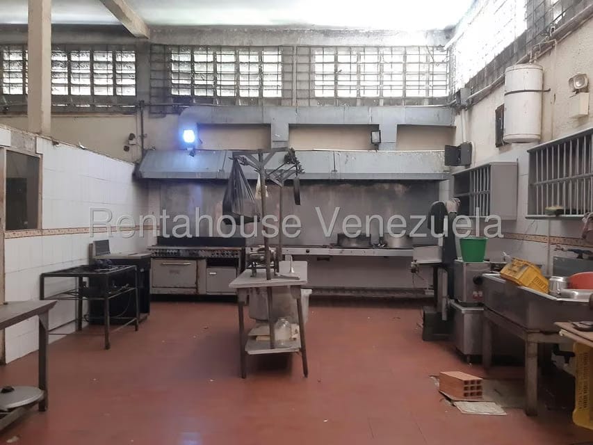 Comercial (Local Comercial) en Venta en Delicias Vieja, Zulia - 16