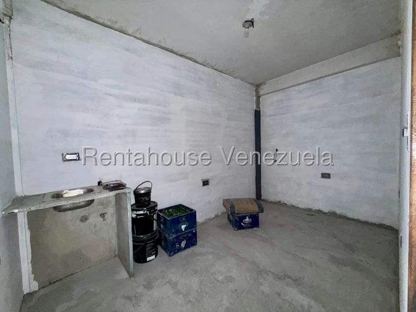 Casa (1 Nivel) en Venta en Zona Oeste, Lara - 27
