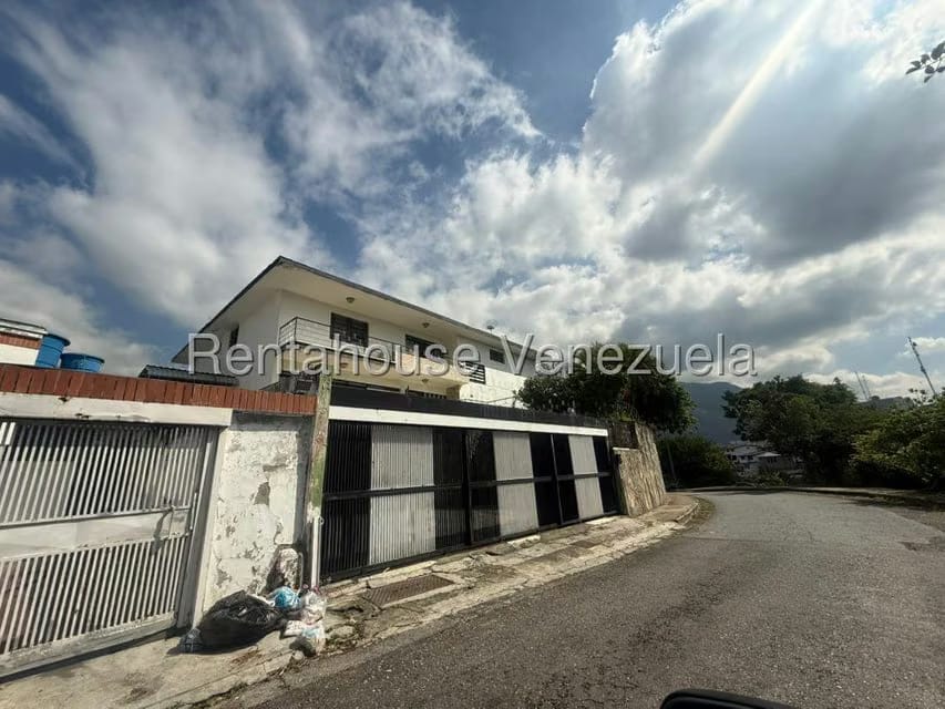 Casa (Multipes Niveles) en Venta en El Marques, Distrito Metropolitano