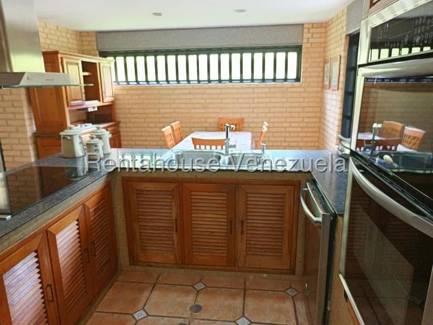 Casa (1 Nivel) en Venta en Oripoto, Distrito Metropolitano - 13