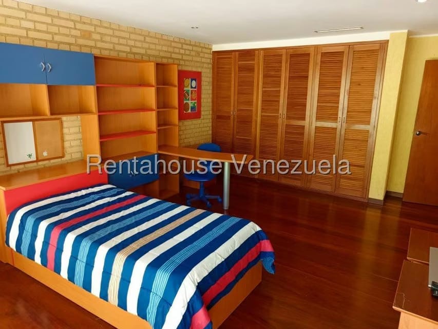 Casa (1 Nivel) en Venta en Oripoto, Distrito Metropolitano - 26