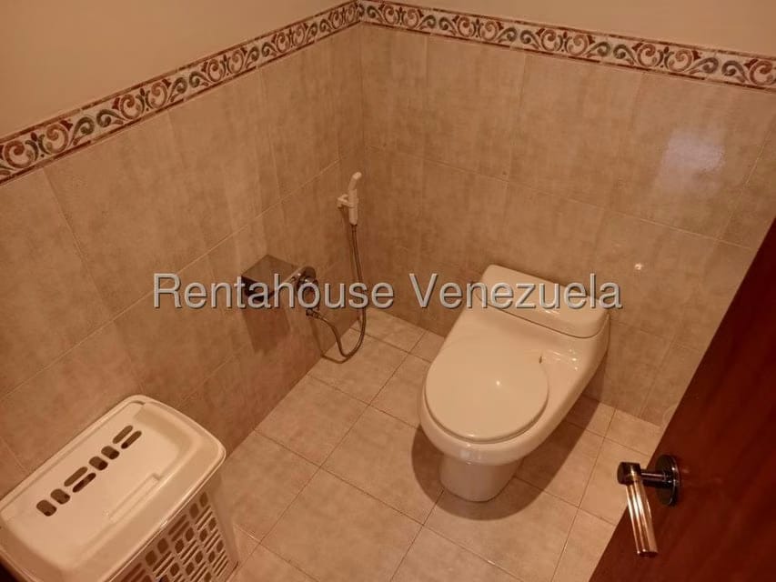 Casa (1 Nivel) en Venta en Oripoto, Distrito Metropolitano - 28