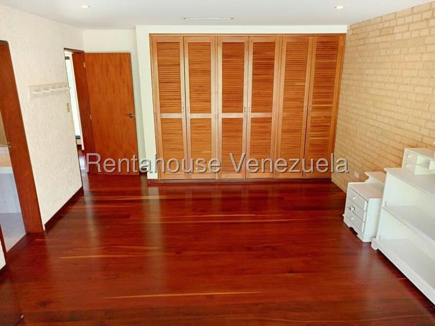 Casa (1 Nivel) en Venta en Oripoto, Distrito Metropolitano - 29