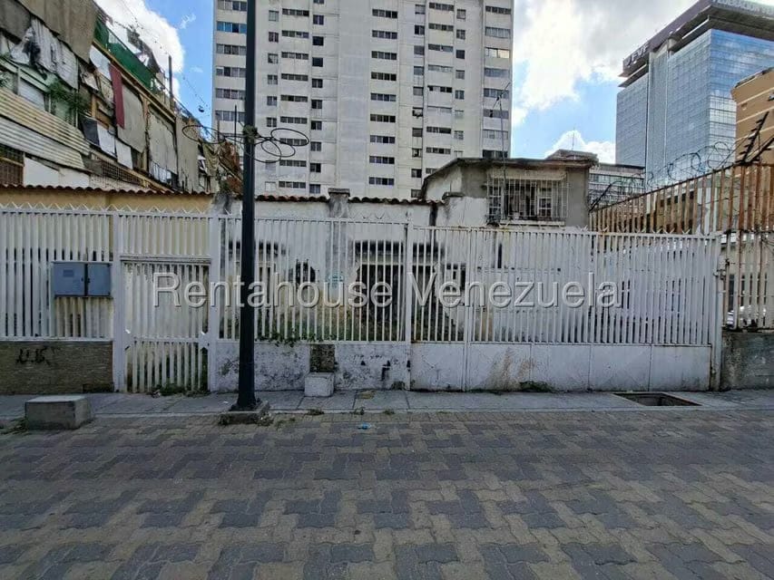Terreno (Comercial) en Venta en El Recreo, Distrito Metropolitano