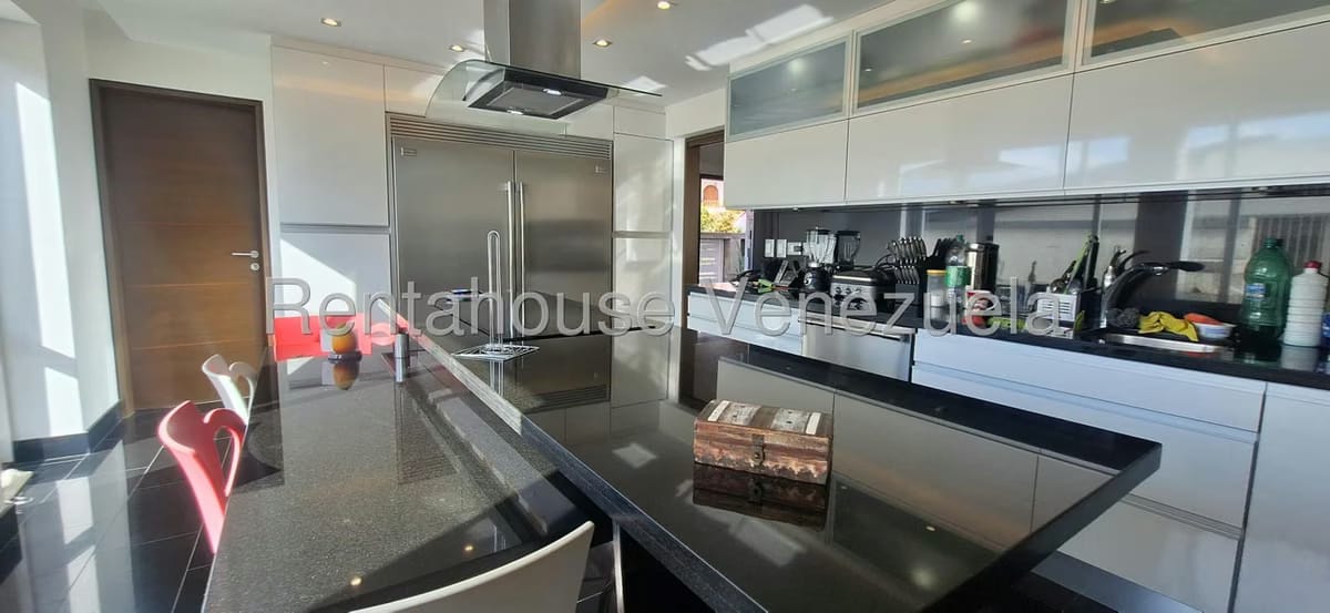 Casa (Duplex) en Venta en Los Naranjos del Cafetal, Distrito Metropolitano - 18