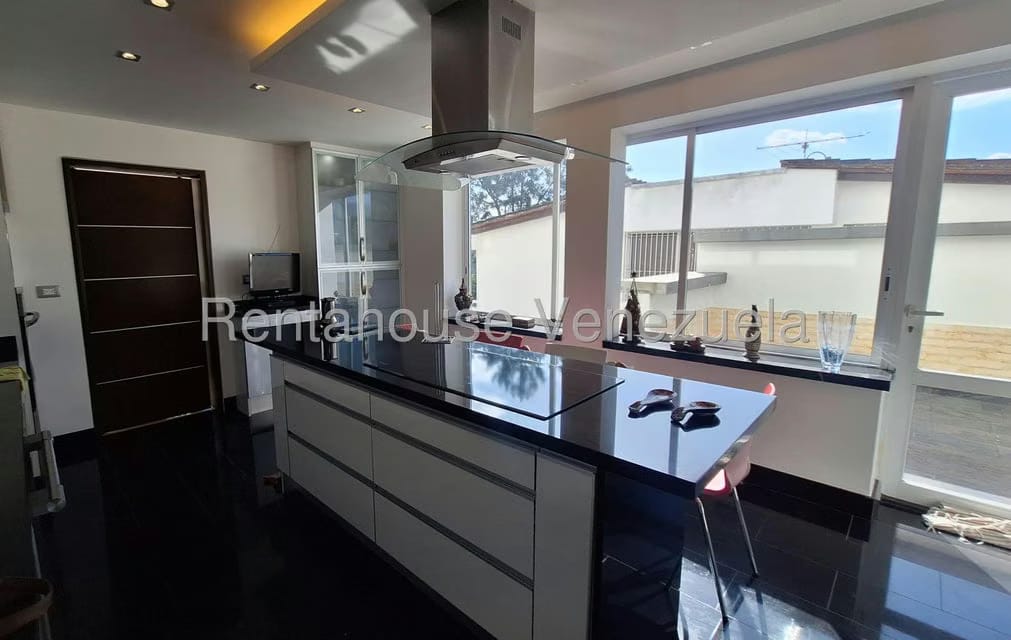 Casa (Duplex) en Venta en Los Naranjos del Cafetal, Distrito Metropolitano - 19
