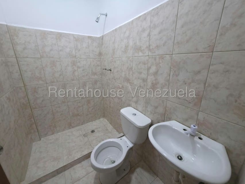 Casa (1 Nivel) en Venta en La Montanita, Lara - 14