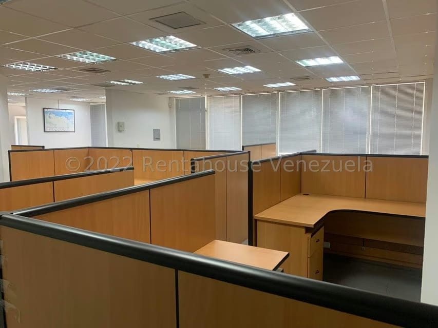 Comercial (Oficina) en Venta en Puerto La Cruz, Anzoategui - 4