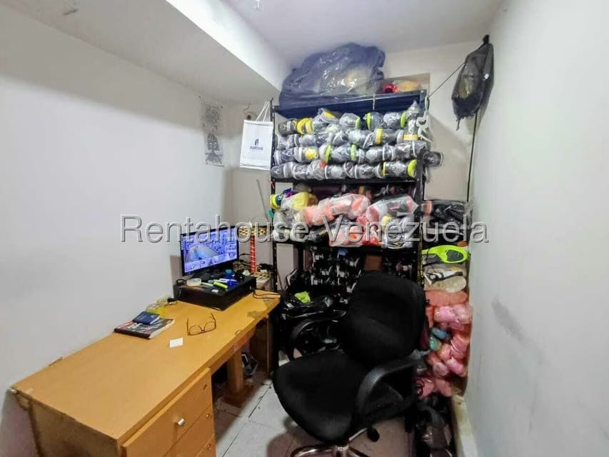 Comercial (Local Comercial) en Venta en Parroquia Catedral, Distrito Metropolitano - 6