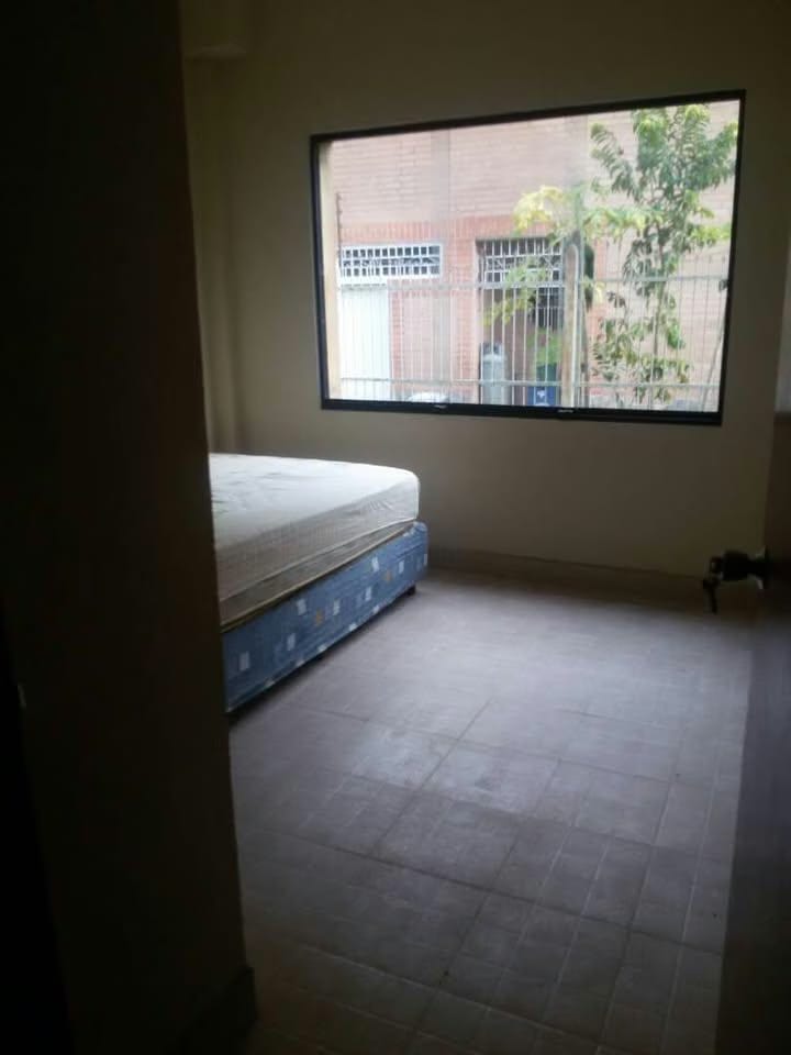 Casa en Venta - Urb. La Colonia - San Diego - Estado Carabobo - 8