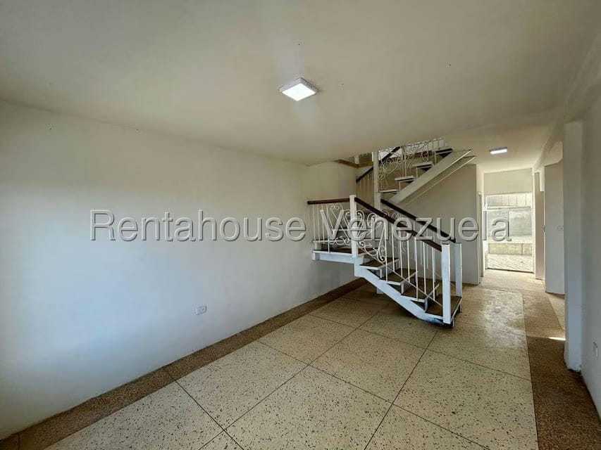 Casa (Multipes Niveles) en Venta en Agua Viva, Lara - 13