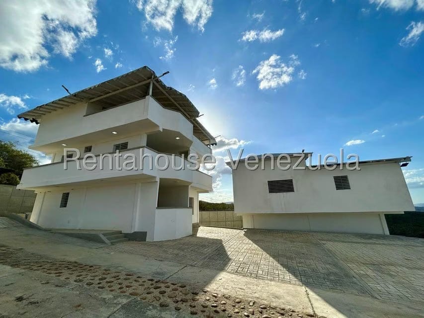 Casa (Multipes Niveles) en Venta en Agua Viva, Lara - 28