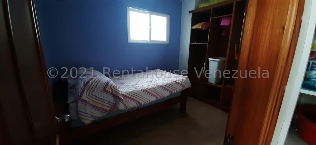 Casa (Duplex) en Venta en Lomas de La Lagunita, Distrito Metropolitano - 12