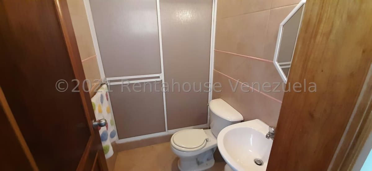 Casa (Duplex) en Venta en Lomas de La Lagunita, Distrito Metropolitano - 13