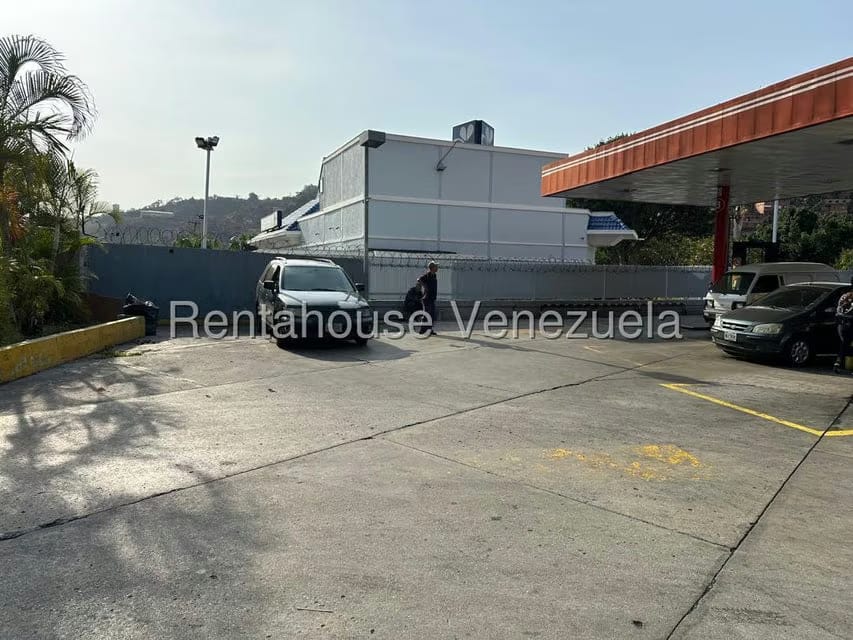 Comercial (Local Comercial) en Venta en Terrazas del Avila, Distrito Metropolitano - 11