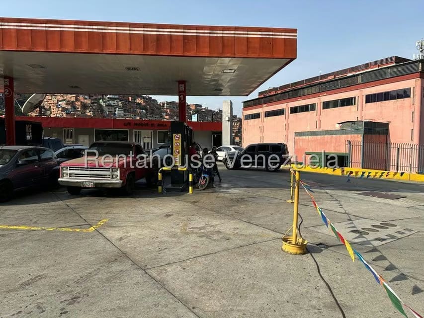 Comercial (Local Comercial) en Venta en Terrazas del Avila, Distrito Metropolitano - 14