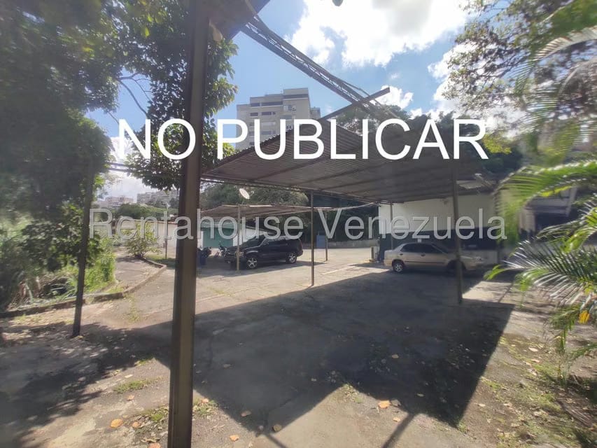 Terreno (Comercial) en Venta en Colinas de Bello Monte, Distrito Metropolitano - 9