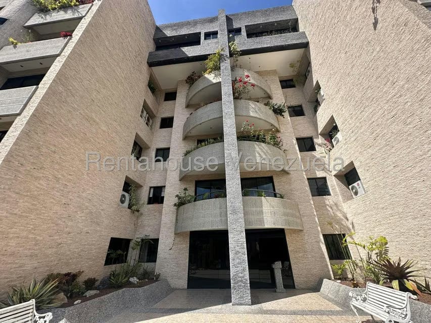 Apartamento (1 Nivel) en Venta en Miranda, Distrito Metropolitano - 3