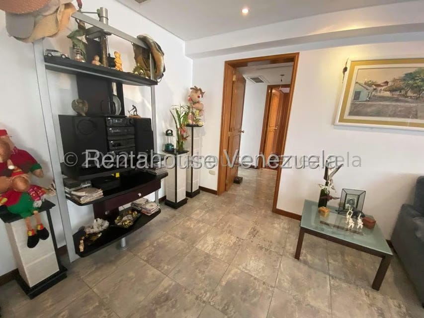 Apartamento (1 Nivel) en Venta en Miranda, Distrito Metropolitano - 34