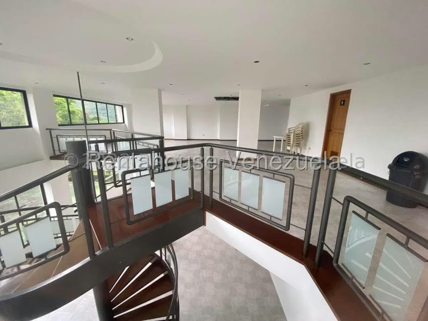 Apartamento (1 Nivel) en Venta en Miranda, Distrito Metropolitano - 39