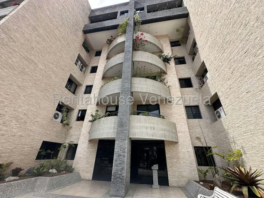 Apartamento (1 Nivel) en Venta en Miranda, Distrito Metropolitano - 41