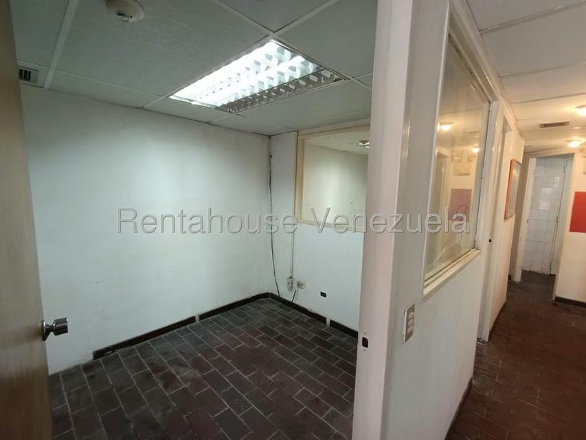 Comercial (Galpon - Deposito) en Alquiler en Mariperez, Distrito Metropolitano - 7