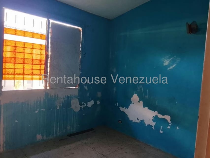 Apartamento (1 Nivel) en Venta en Barbula, Carabobo - 16