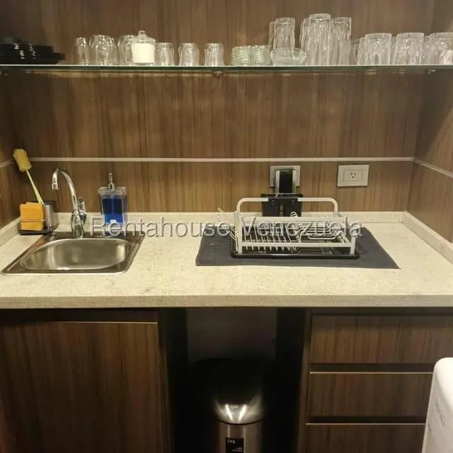 Comercial (Oficina) en Alquiler en Las Mercedes, Distrito Metropolitano - 24
