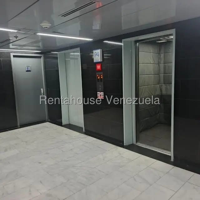 Comercial (Oficina) en Alquiler en Las Mercedes, Distrito Metropolitano - 4