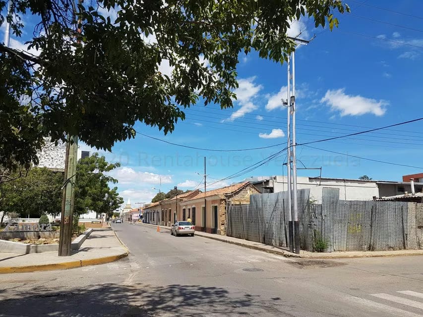 Comercial (Local Comercial) en Venta en Centro, Falcon - 2
