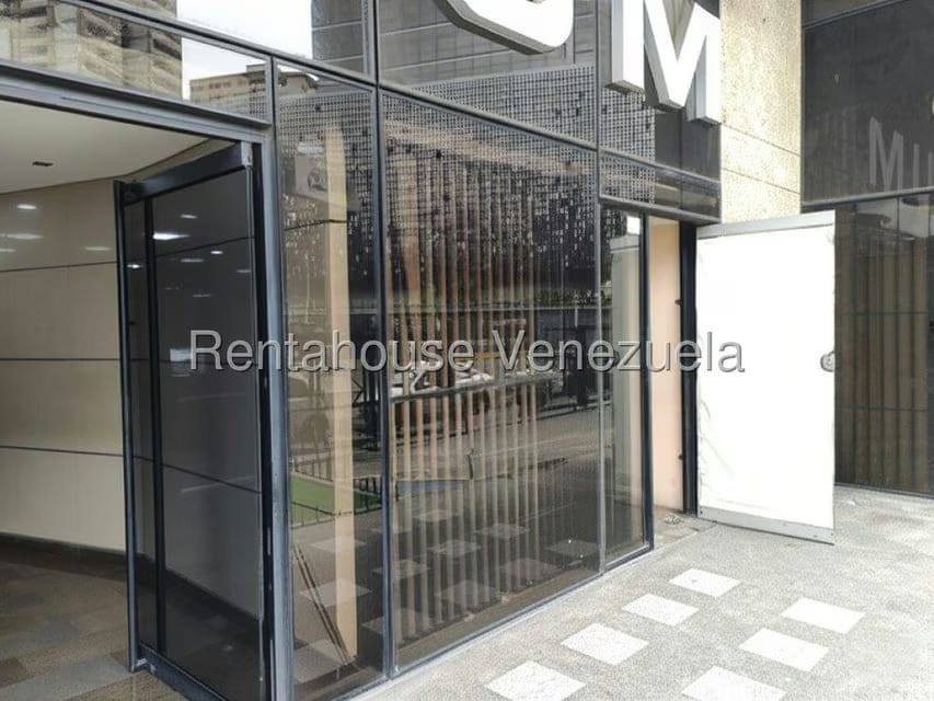 Comercial (Local Comercial) en Alquiler en Los Ruices, Distrito Metropolitano - 4