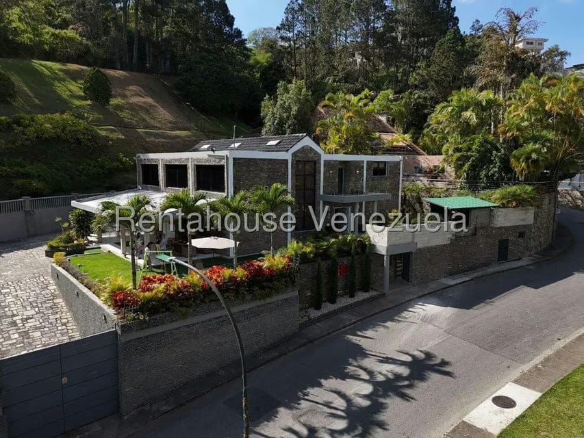 Casa (Multipes Niveles) en Alquiler en La Lagunita Country Club, Distrito Metropolitano - 2