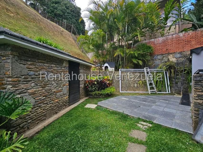 Casa (Multipes Niveles) en Alquiler en La Lagunita Country Club, Distrito Metropolitano - 39