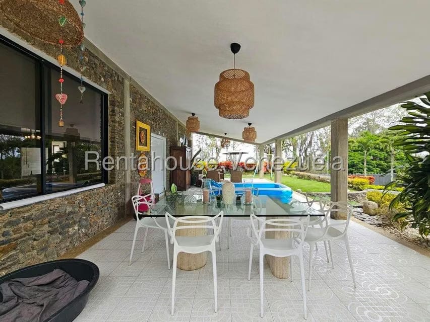 Casa (Multipes Niveles) en Alquiler en La Lagunita Country Club, Distrito Metropolitano - 42