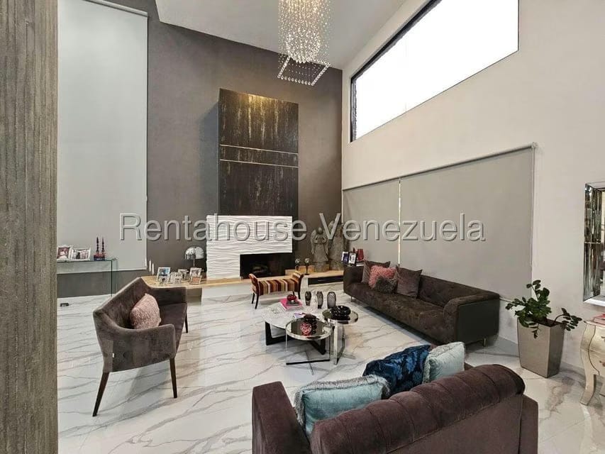 Casa (Multipes Niveles) en Alquiler en La Lagunita Country Club, Distrito Metropolitano - 53
