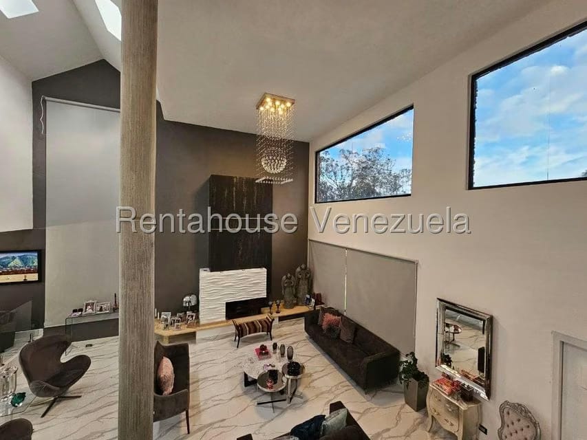 Casa (Multipes Niveles) en Alquiler en La Lagunita Country Club, Distrito Metropolitano - 76