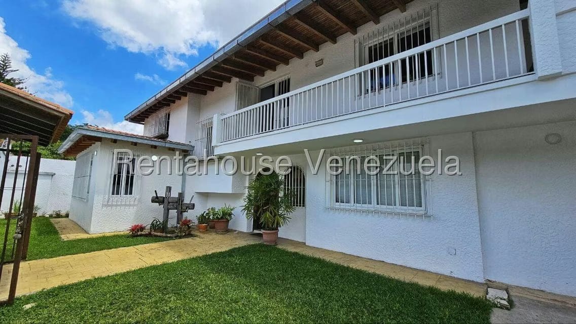 Casa (Duplex) en Venta en Sorocaima, Distrito Metropolitano