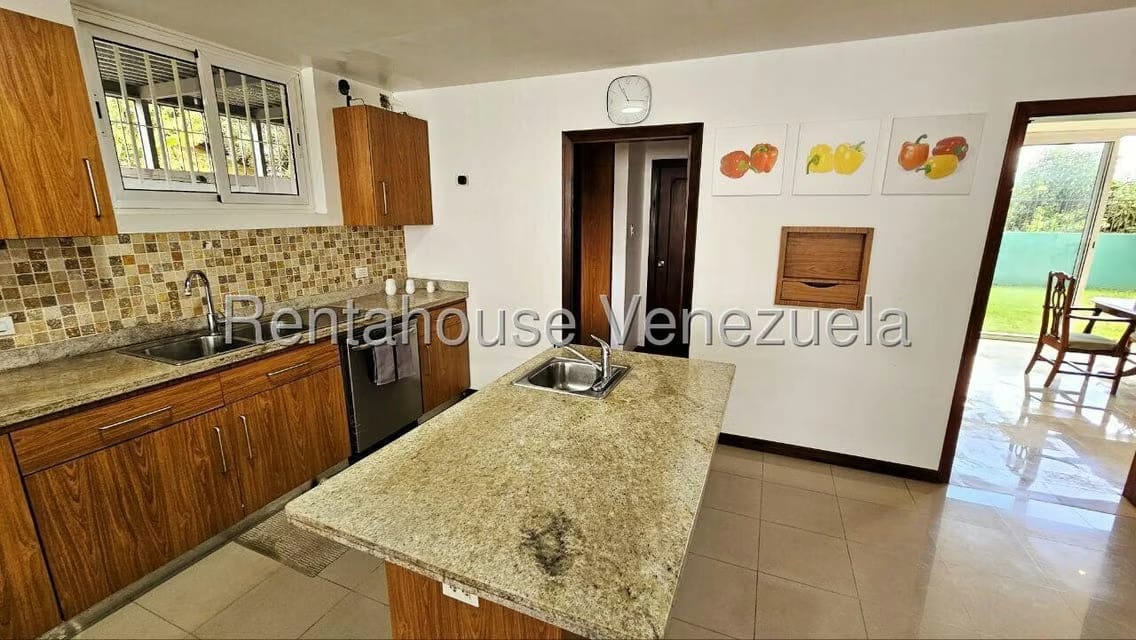 Casa (Duplex) en Venta en Sorocaima, Distrito Metropolitano - 20