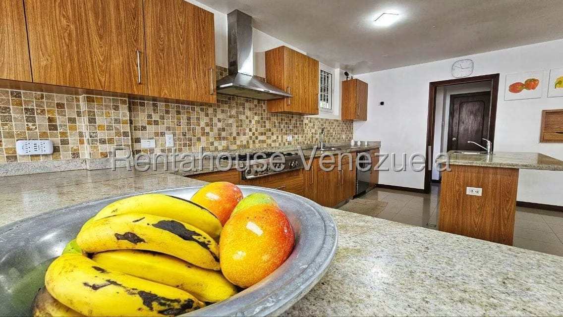 Casa (Duplex) en Venta en Sorocaima, Distrito Metropolitano - 21