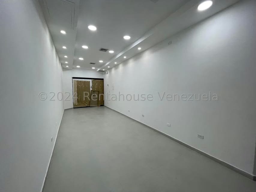 Comercial (Local Comercial) en Alquiler en Santa Fe Norte, Distrito Metropolitano - 5