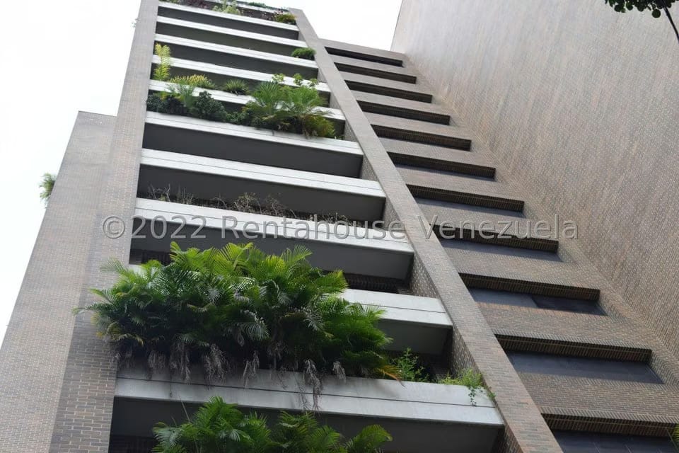 Comercial (Local Comercial) en Venta en El Rosal, Distrito Metropolitano