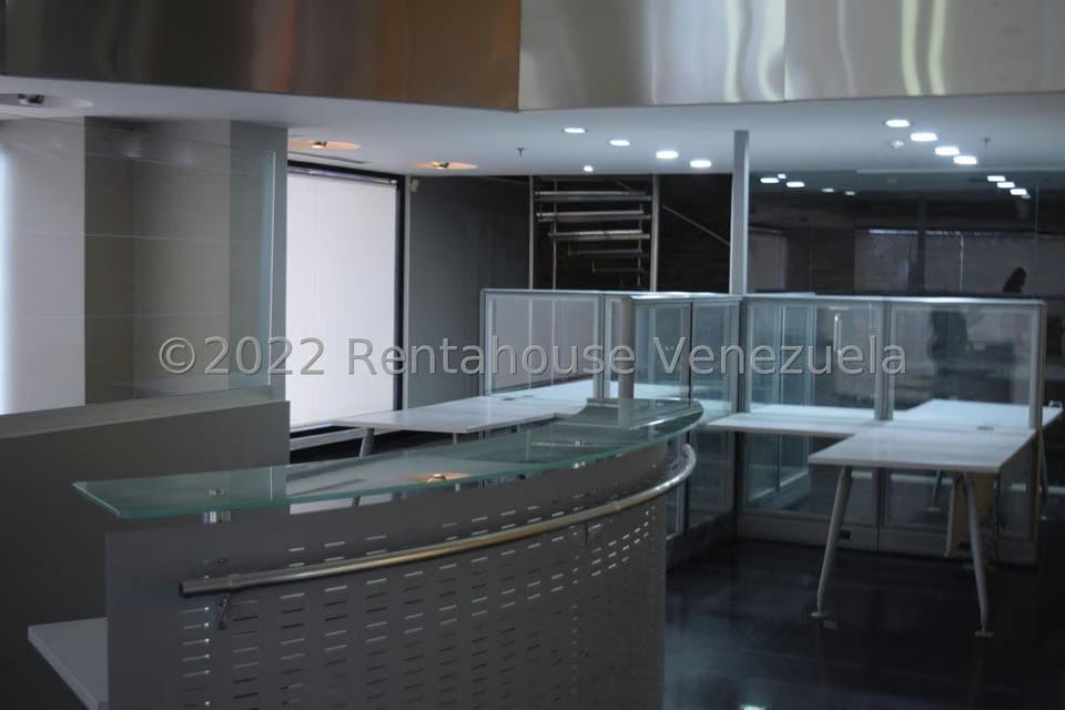 Comercial (Local Comercial) en Venta en El Rosal, Distrito Metropolitano - 6