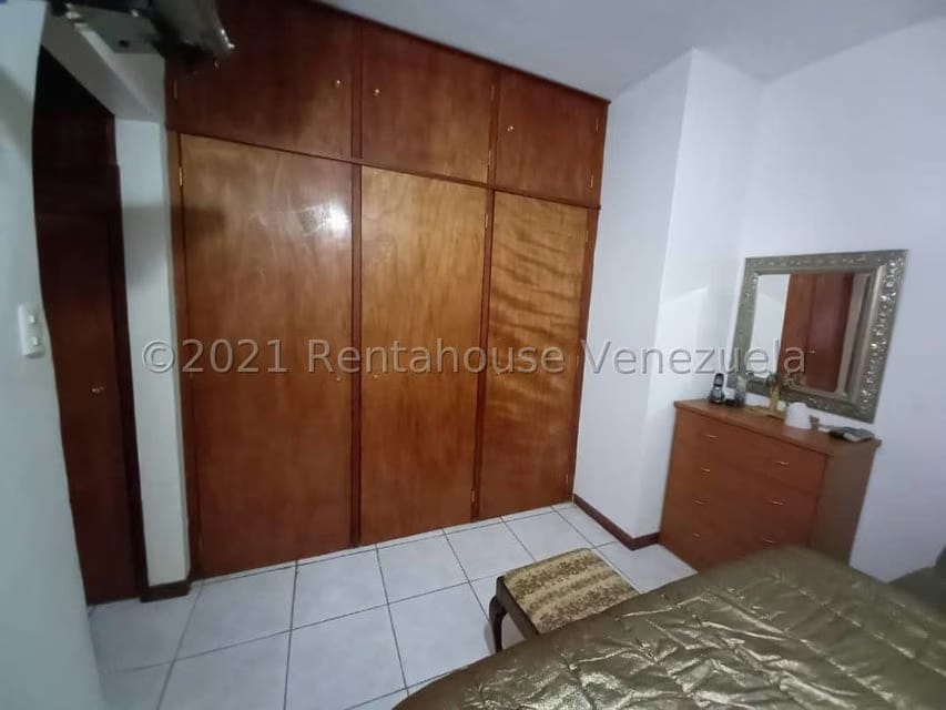 Casa (Multipes Niveles) en Venta en El Marques, Distrito Metropolitano - 39
