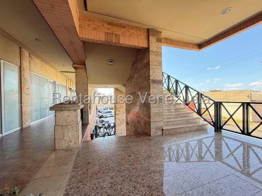 Comercial (Local Comercial) en Alquiler en Santa Irene, Falcon - 2