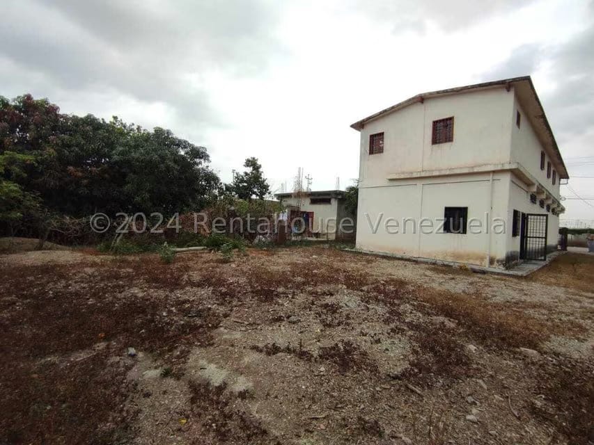 Comercial (Local Comercial) en Venta en Municipio Jimenez, Lara - 2